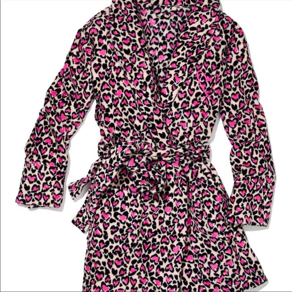 Victoria's Secret Other - VS SOFT SHORT ROBE XS/S Leopard heart robe